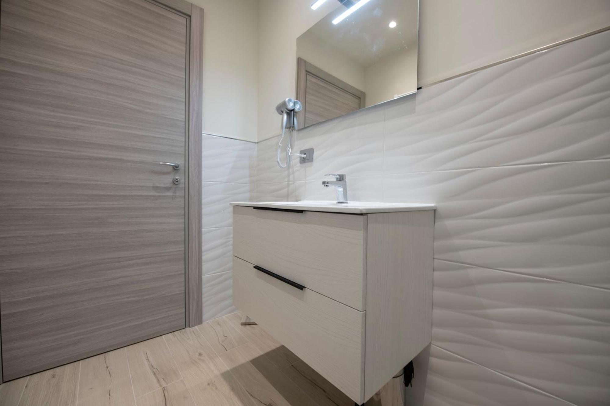 243B - Appartamento Mignon - Sara Home Chiavari, 200Metri Dal Mare Extérieur photo